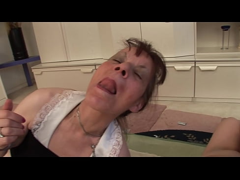 ❤️ Due nonne e un nonno fanno una cosa a tre ️ Porno fatto in casa al it.nastypornpics-com.ru