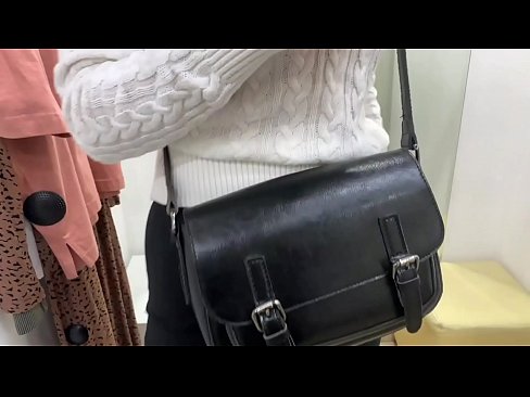 ❤️ Masturbazione pubblica della giovane cagna FeralBerry con un dildo nel camerino ️ Porno fatto in casa al it.nastypornpics-com.ru